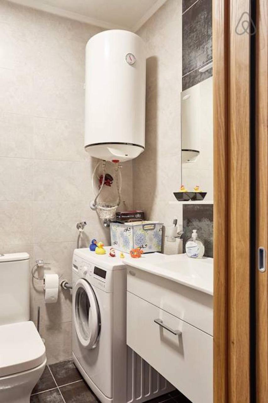 Bright Apartment Near City Center Skopje Esterno foto